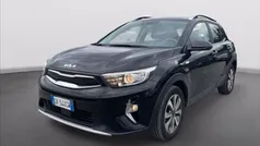 Usata 2022 Kia Stonic Urban SUV | 14.900 € (Buon prezzo)
