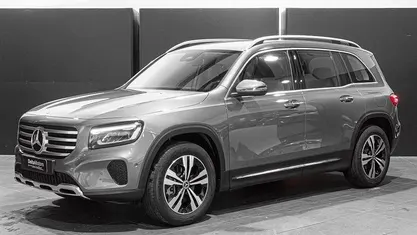 Grigio Nuova 2025 Mercedes GLB200 Advanced Plus SUV | 46.062 € (Ottimo prezzo)