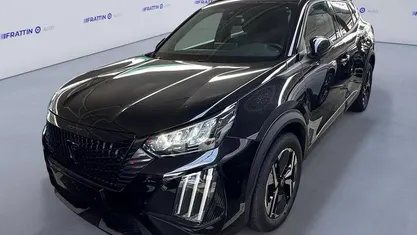 Gebraucht Peugeot 2008 Allure 102 PS (75 kW) 2024 Grau SUV