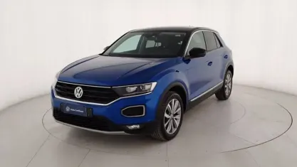 Usata VW T-Roc Advance 116 CV (85 kW) 2018 Blu metallizzato SUV
