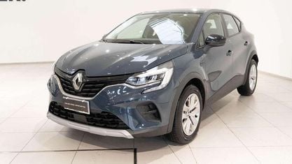 Usata Renault Captur Equilibre 101 CV (74 kW) 2023 Blu/azzurro SUV