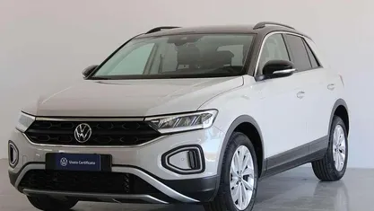 Other Usata 2023 VW T-Roc Life SUV | 25.500 € (Buon prezzo)