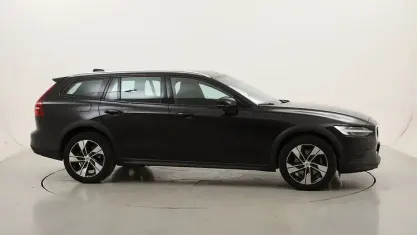 Usata Volvo V60 CC Business Edition 197 CV (144 kW) 2022 Station wagon