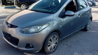 Usata Mazda 2 68 CV (50 kW) 2009 Grigio Utilitaria