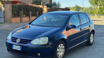 Usata VW Golf V 105 CV (77 kW) 2007 Berlina