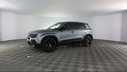 Grigio / pastello Usata 2023 Jeep Avenger Altitude SUV | 20.600 € (Buon prezzo)