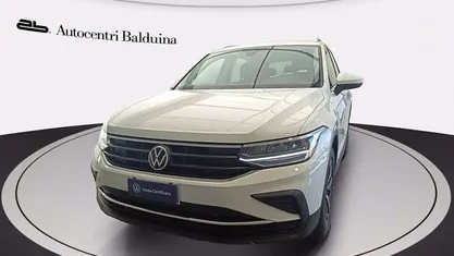 Bianco Usata 2022 VW Tiguan Life SUV | 26.700 € (Buon prezzo)