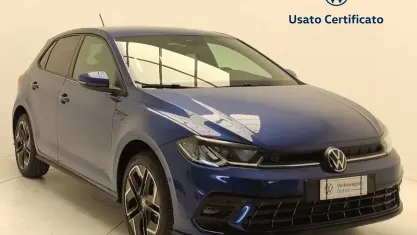 Nuova VW Polo R-line Plus 95 CV (69 kW) 2026 Reef blue metallizzato Utilitaria