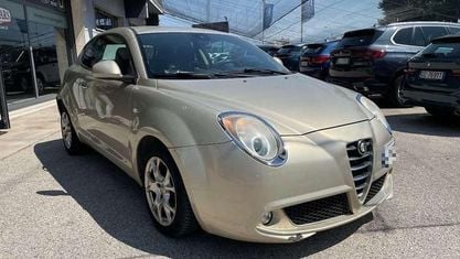 Occasion Alfa Romeo MiTo Distinctive 95 ch (69 kW) 2013 Doré Citadine