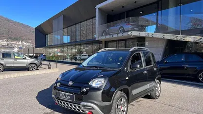 Usata Fiat Panda Cross Cross 95 CV (69 kW) 2017 Nero Utilitaria