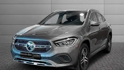 Usata Mercedes GLA180 116 CV (85 kW) 2022 Grigio SUV