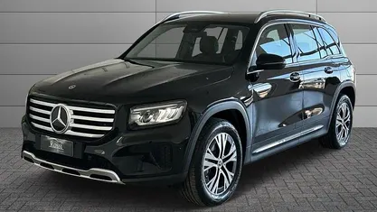 Argento hightech Nuova 2025 Mercedes GLB180 SUV | 45.800 € (Buon prezzo)