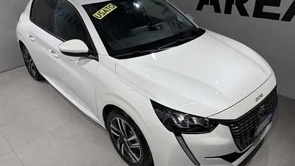 Usata Peugeot 208 Allure 101 CV (74 kW) 2021 Bianco Utilitaria