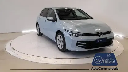 Gebraucht VW Golf VIII Edition 116 PS (85 kW) 2025 Weiß