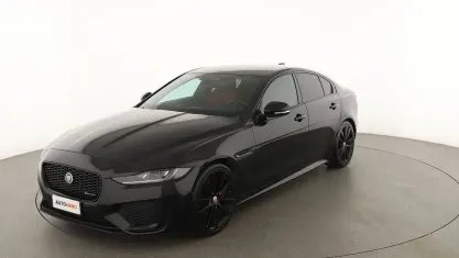 Usata Jaguar XE R-Dynamic 204 CV (150 kW) 2022 Nero Berlina