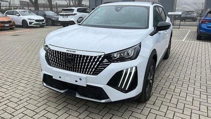 Nouvelle Peugeot 2008 Allure 145 ch (106 kW) 2025 Blanc SUV