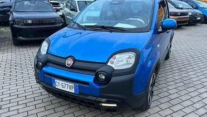 Usata Fiat Panda Cross Cross 69 CV (50 kW) 2025 Utilitaria