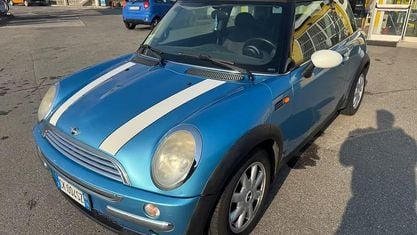 Usata Mini Cooper 116 CV (85 kW) 2004 Blu Utilitaria