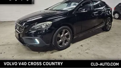 Nero Usata 2014 Volvo V40 CC Station wagon | 7999 € (Buon prezzo)