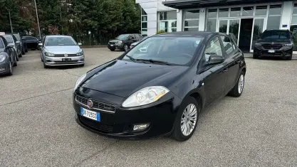 Usata Fiat Bravo Dynamic 120 CV (88 kW) 2009 Nero Utilitaria
