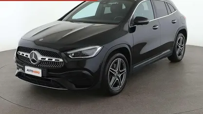 Nero Usata 2021 Mercedes GLA250 Premium SUV | 31.699 € (Buon prezzo)