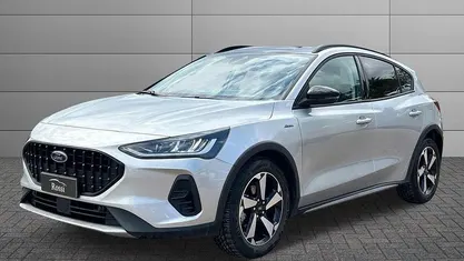 Usata Ford Focus Active 125 CV (91 kW) 2024 Grigio chiaro metallizzato Berlina