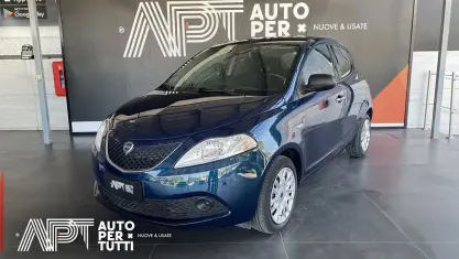 Usata Lancia Ypsilon Silver 69 CV (50 kW) 2016 Utilitaria