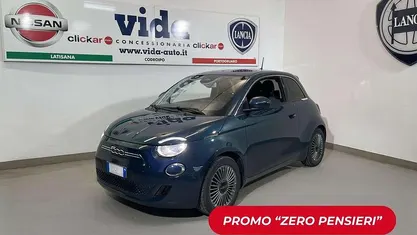Usata Fiat 500e Business 42 kW (58 CV) 2020 Blu/azzurro(met.) Berlina