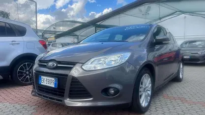 Usata Ford Focus Titanium 116 CV (85 kW) 2012 Grigio Berlina