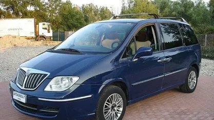 Usata Lancia Phedra 170 CV (125 kW) 2008 Blu Monovolume