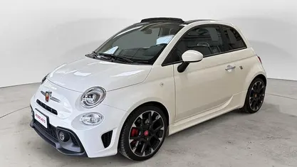 Bianco Usata 2022 Abarth 595C Cabrio | 20.800 € (Buon prezzo)