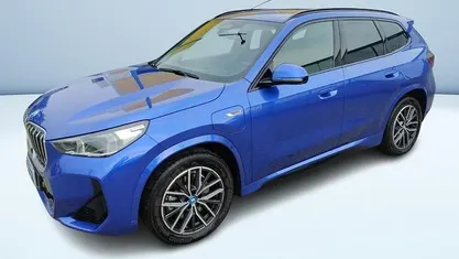 Usata BMW X1 M Sport 326 CV (239 kW) 2023 Blu metallizzato SUV