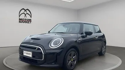 Usata 2023 Mini Cooper SE Essential Utilitaria | 17.900 € (Ottimo prezzo)