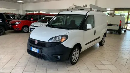 Usata Fiat Doblò 120 CV (88 kW) 2019 Bianco Monovolume