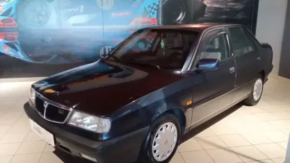 Usata Lancia Dedra 77 CV (56 kW) 1992 Blu Berlina