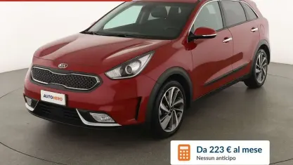 Usata Kia Niro Style 141 CV (103 kW) 2017 Rosso SUV