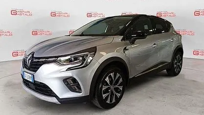 Usata Renault Captur Techno 91 CV (66 kW) 2024 Grigio SUV