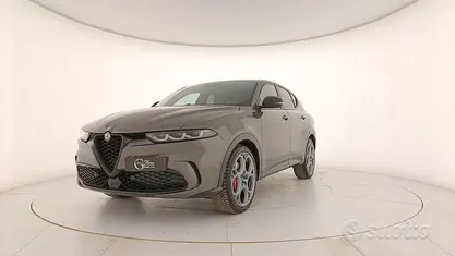 Usata Alfa Romeo Tonale Edizione Speciale 131 CV (96 kW) 2022 Grigio SUV