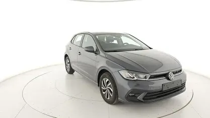 Usata VW Polo Life 95 CV (69 kW) 2025 Grigio Utilitaria