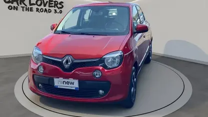 Używany Renault Twingo Intens 90 KM (66 kW) 2015 Czerwony Hatchback