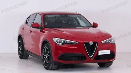 Usata 2019 Alfa Romeo Stelvio Business SUV | 19.500 € (Super prezzo)