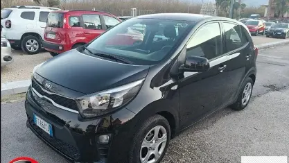 Usata Kia Picanto Active 67 CV (49 kW) 2018 Nero Utilitaria