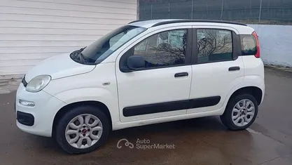 Bianco Usata 2013 Fiat Panda Tre volumi | 2500 € (Super prezzo)
