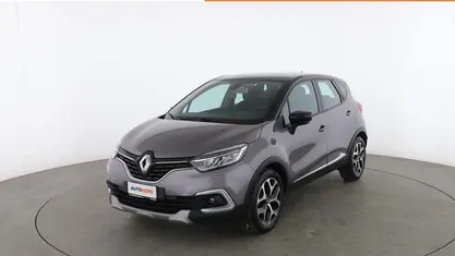 Usata Renault Captur Business 90 CV (66 kW) 2019 Grigio SUV