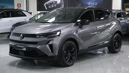 Begagnad Renault Captur Techno 91 HK (66 kW) 2025 Grå SUV