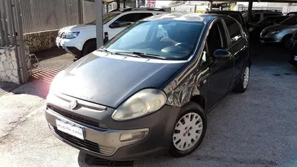 Usata Fiat Punto Active 69 CV (50 kW) 2010 Utilitaria