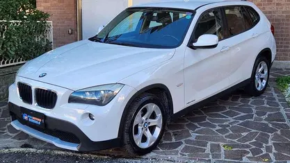 Bianco Usata 2010 BMW X1 SUV | 8600 € (Buon prezzo)