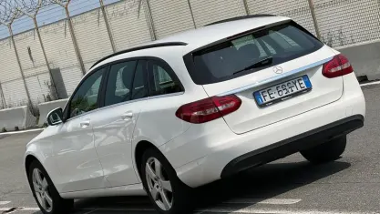 Usata Mercedes C180 116 CV (85 kW) 2016 Bianco Station wagon