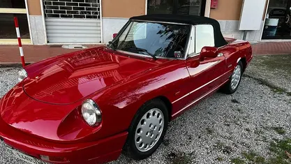 Usata Alfa Romeo Spider 116 CV (85 kW) 1993 Cabrio