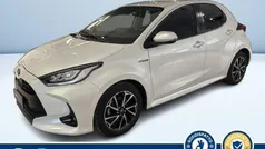 Usata 2021 Toyota Yaris Hybrid Trend Tre volumi | 18.500 € (Buon prezzo)
